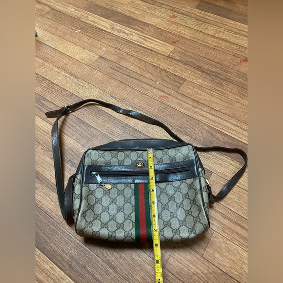 Gucci - Picture 8 of 9